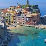 La Tua Dimora Tra Le Cinque Terre E Le Alpi Apuane سارزانا