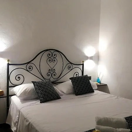 La Tua Dimora Tra Le Cinque Terre E Le Alpi Apuane * サルツァーナ